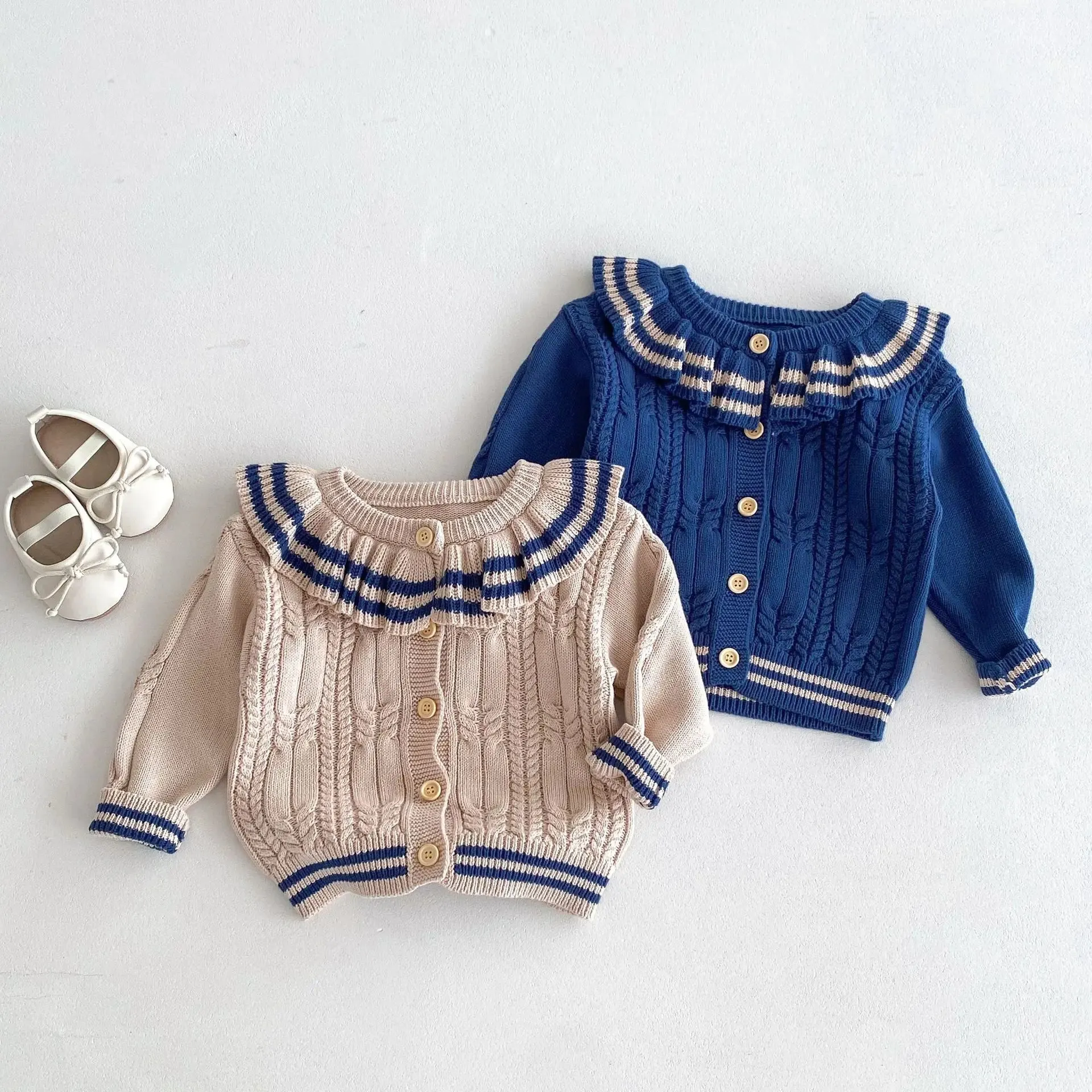 Cute Ruffle Collar Knitted Cardigan