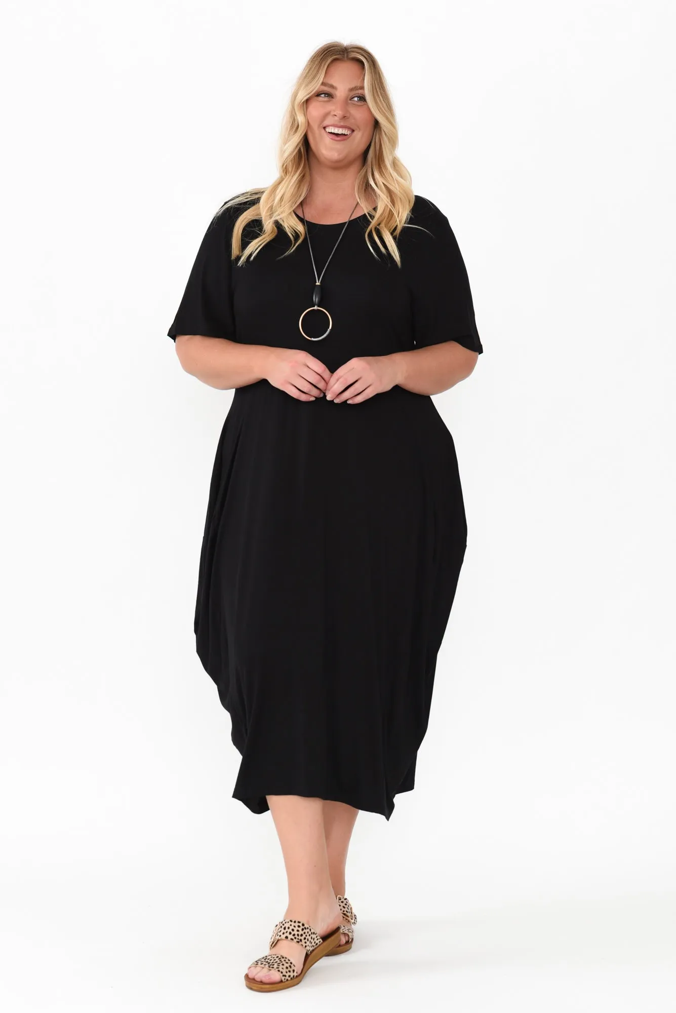 Glenda Black Short Sleeve Crescent Dress