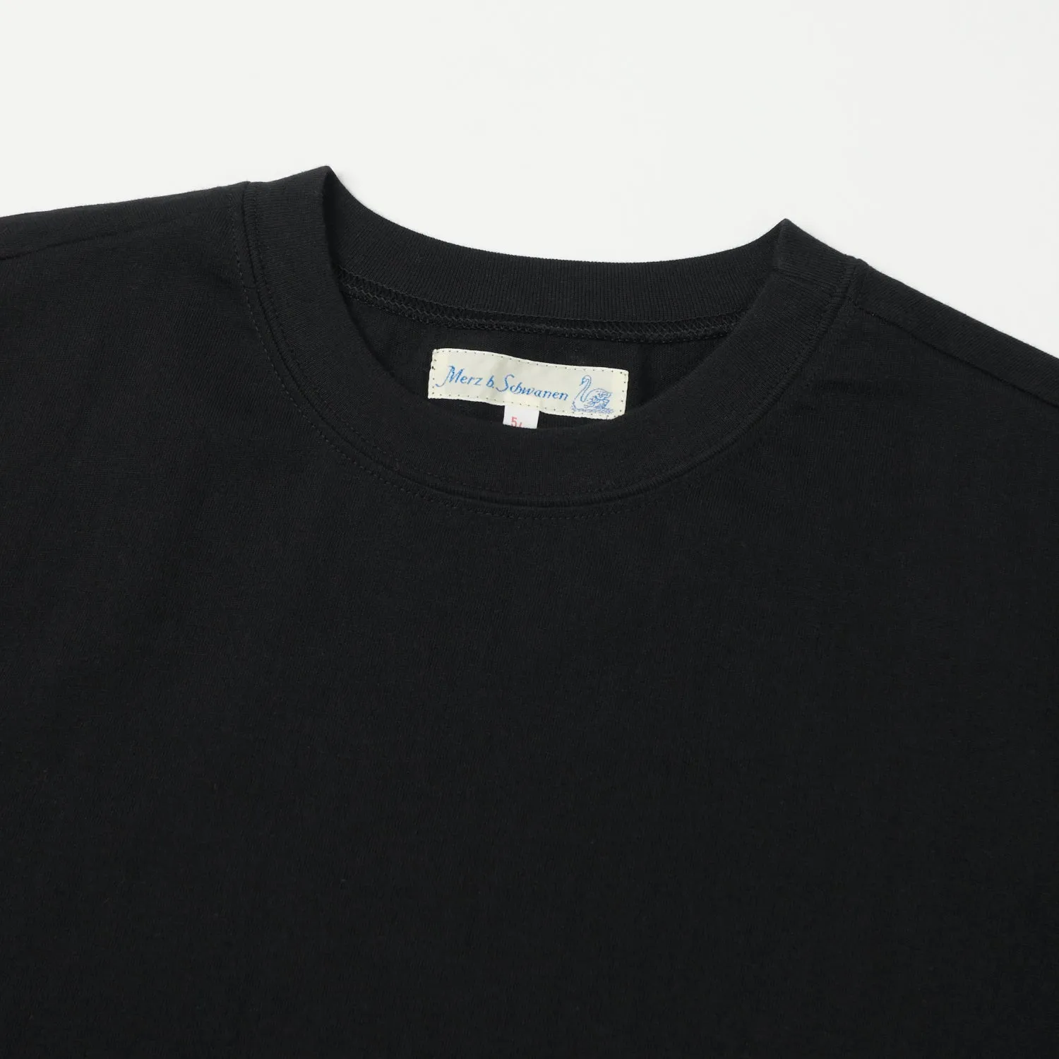 Merz b. Schwanen 1940sP Crew Neck Pocket Tee - Deep Black