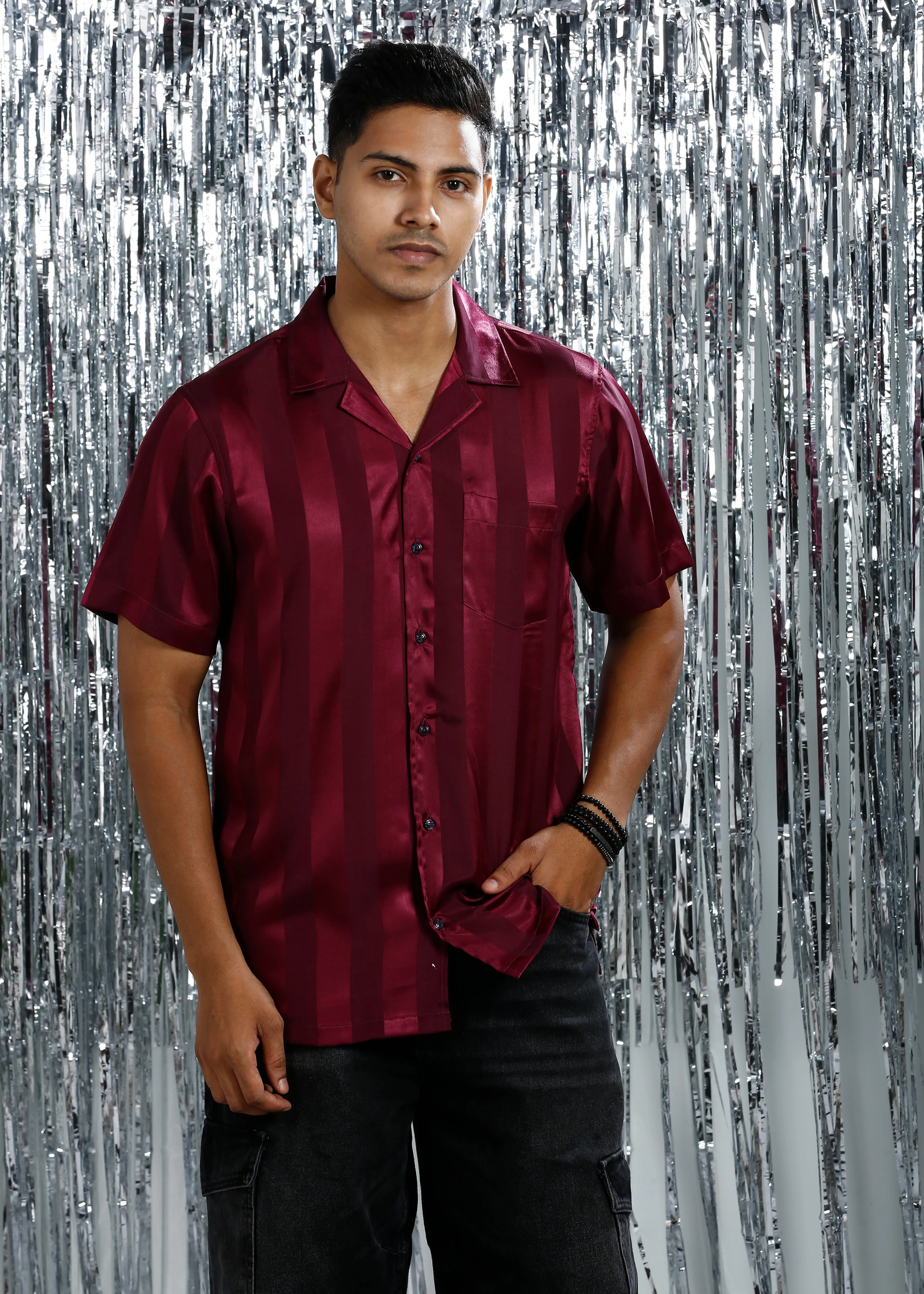 METALLIC WINE RELAXED STRIPED CUBAN COLLAR SHIRT